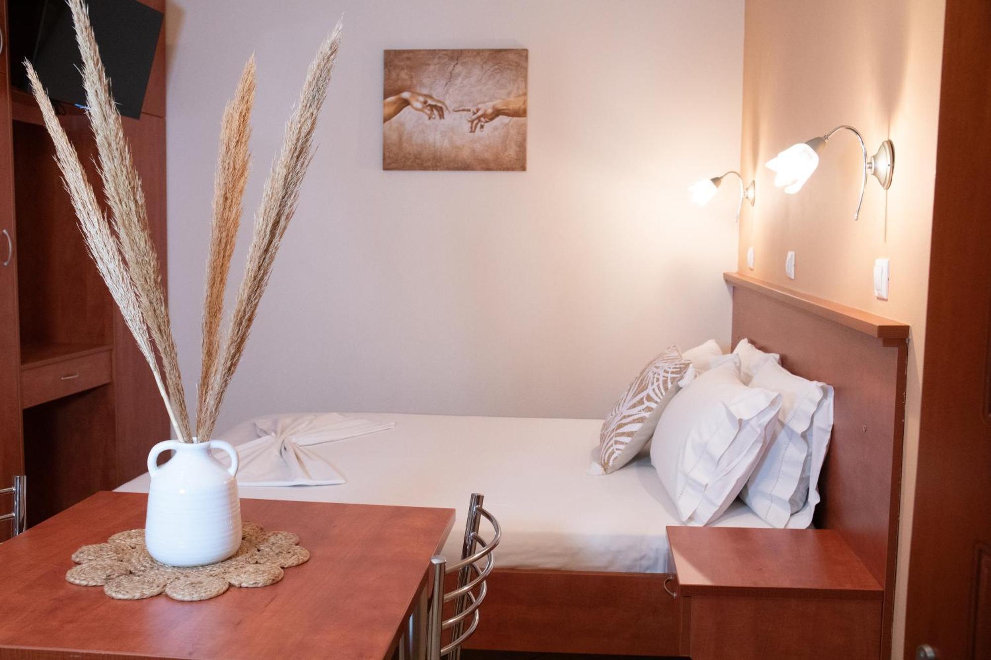Prince Apartments Volissos Room photo